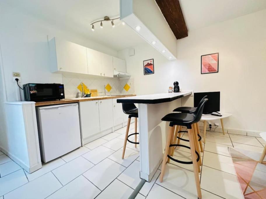 Appartement Confidentiel Laon Eksteriør bilde