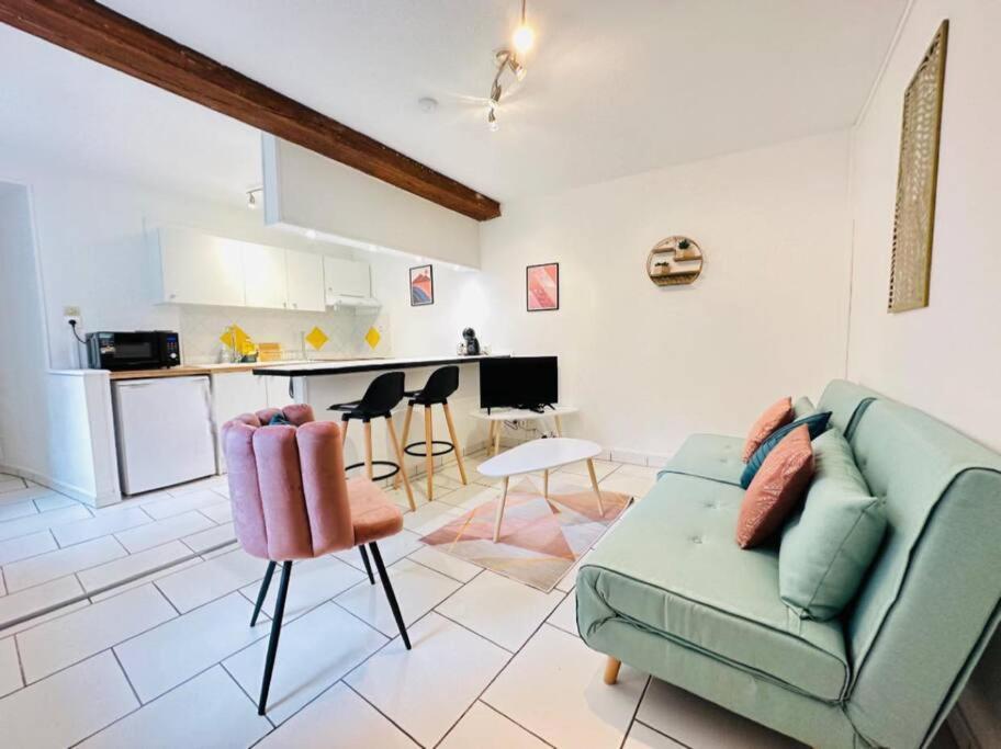 Appartement Confidentiel Laon Eksteriør bilde