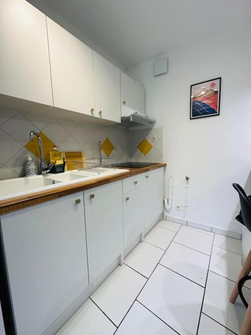 Appartement Confidentiel Laon Eksteriør bilde